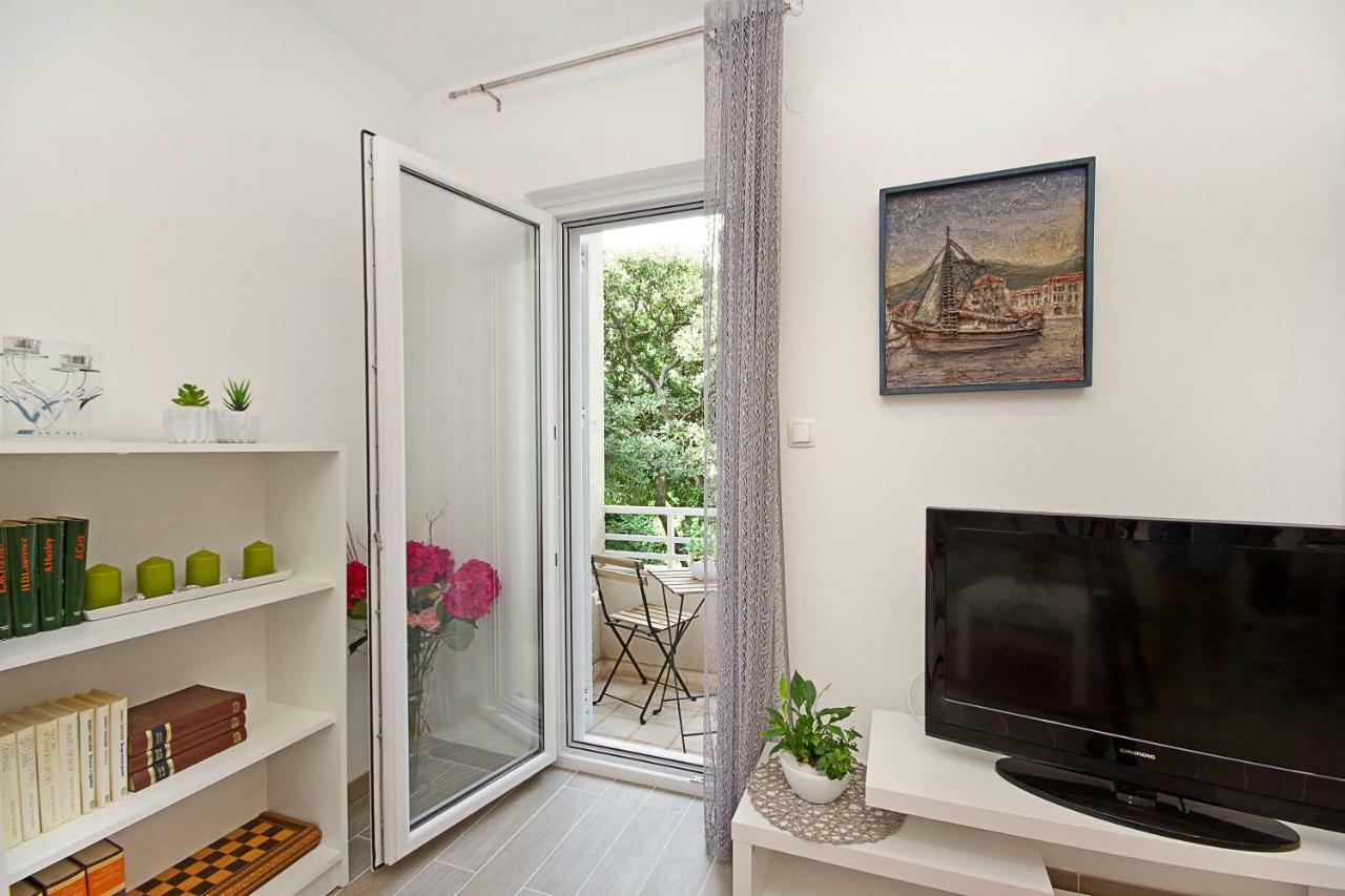 Apartment Mira Makarska Ngoại thất bức ảnh